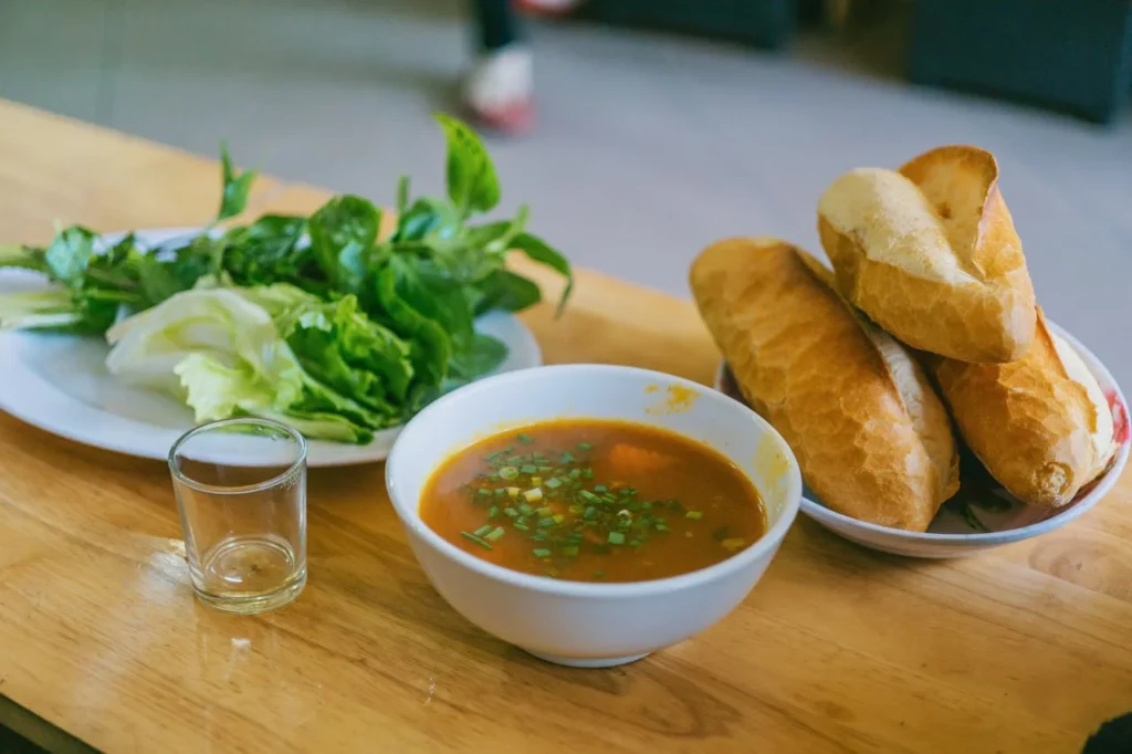 How To Eat Soup Politely
