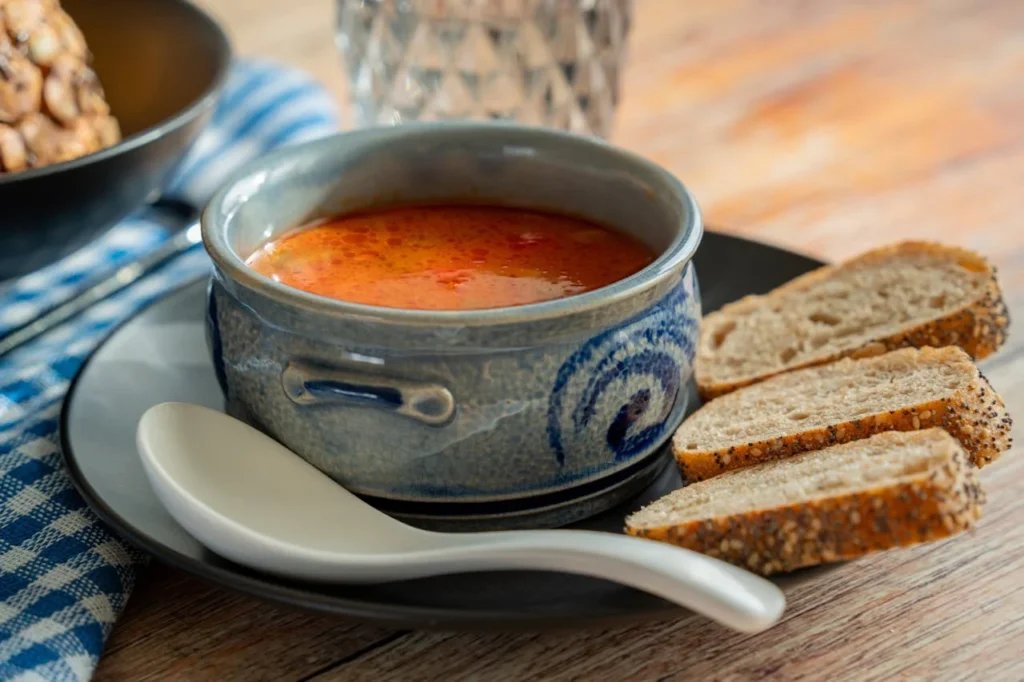 How To Eat Soup Politely